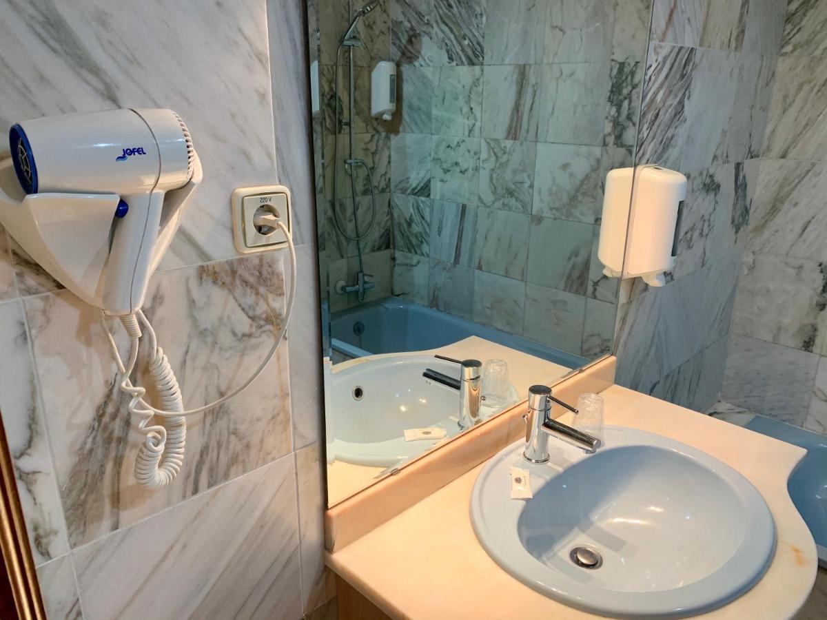 Maía Hotel Puma מראה חיצוני תמונה